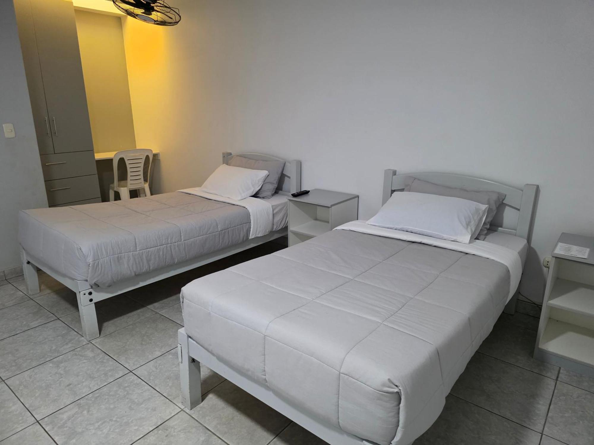 Hotel Real San Pedro Atico Екстериор снимка